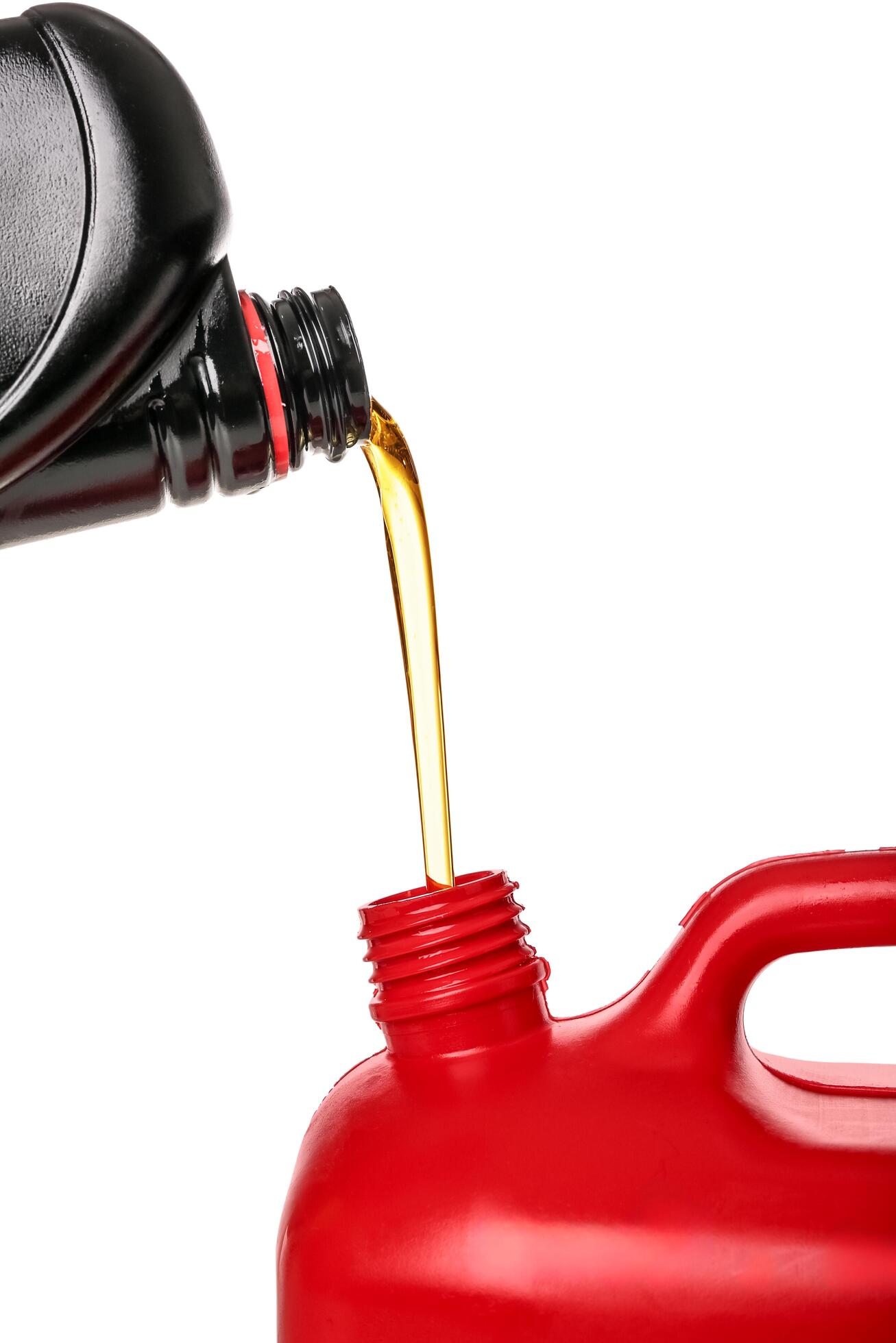 Hayward, CA - Ford Escape Oil Change Service Keeps Your Engine Running Smooth