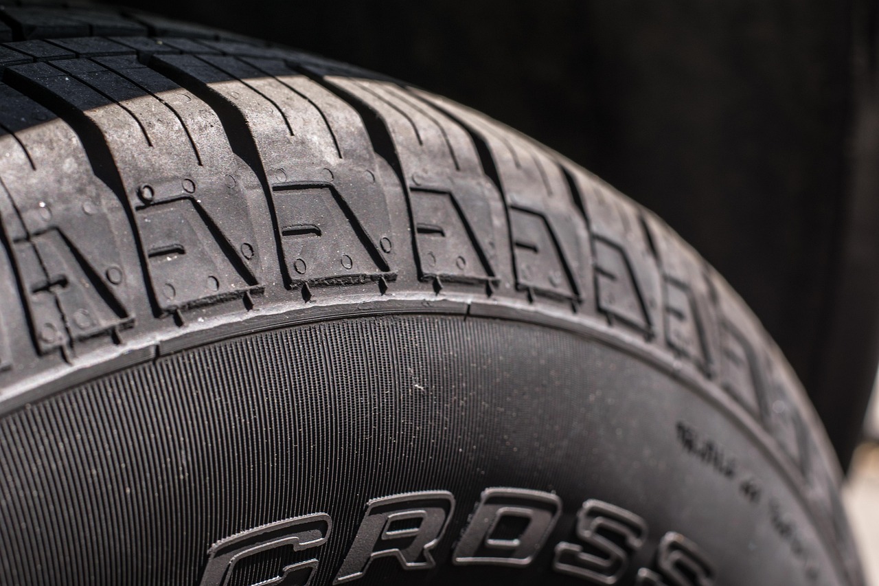 Dublin, CA - Audi Q5 Wheel Alignment Service After Hitting Bay Area Potholes