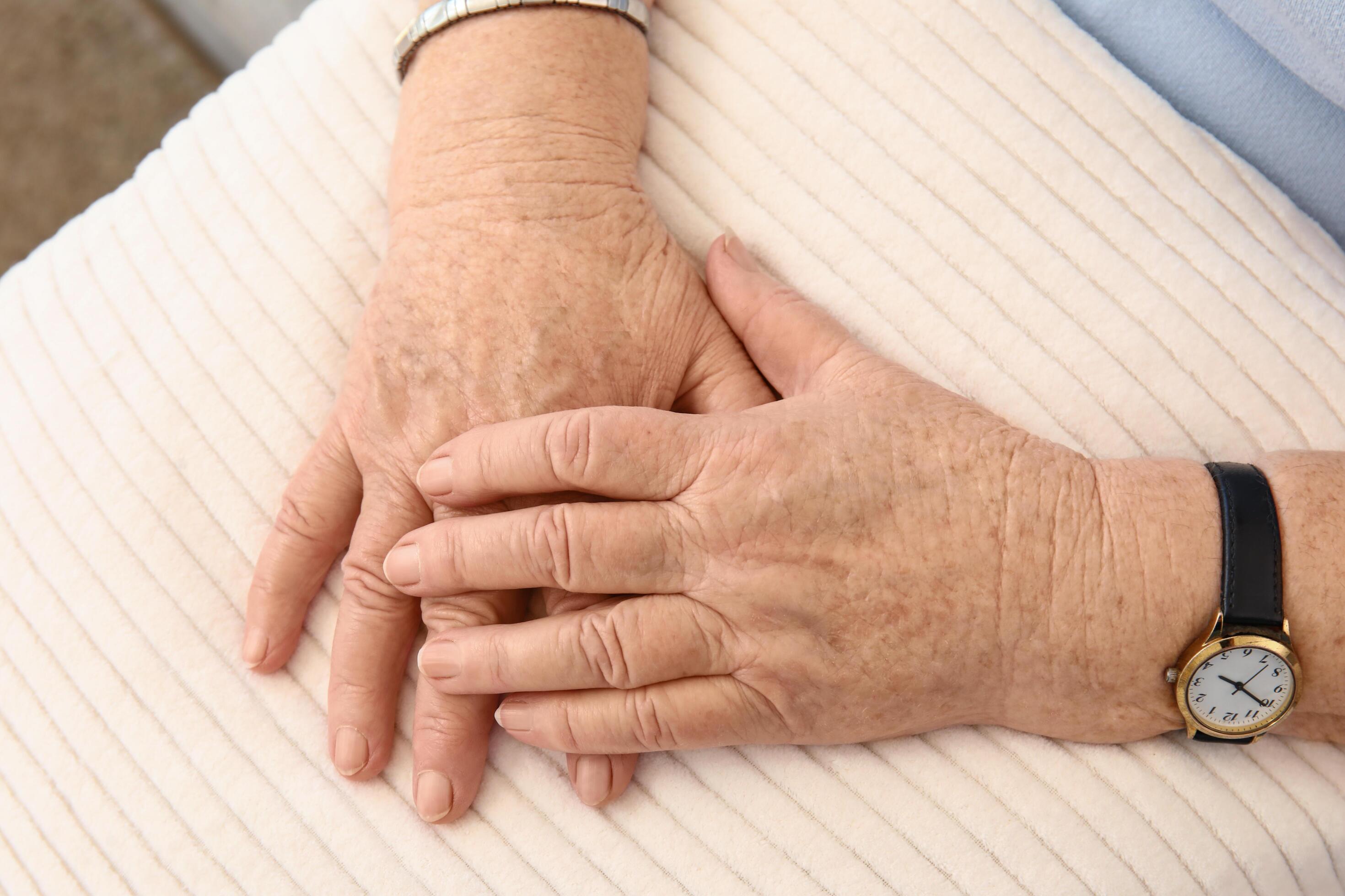 Oakland, CA — Wound Care Nursing Services for Seniors Recovering Safely at Home