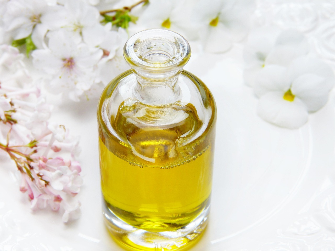 Castro Valley, CA - Aromatherapy Massage Oil Blends for Deep Relaxation Now