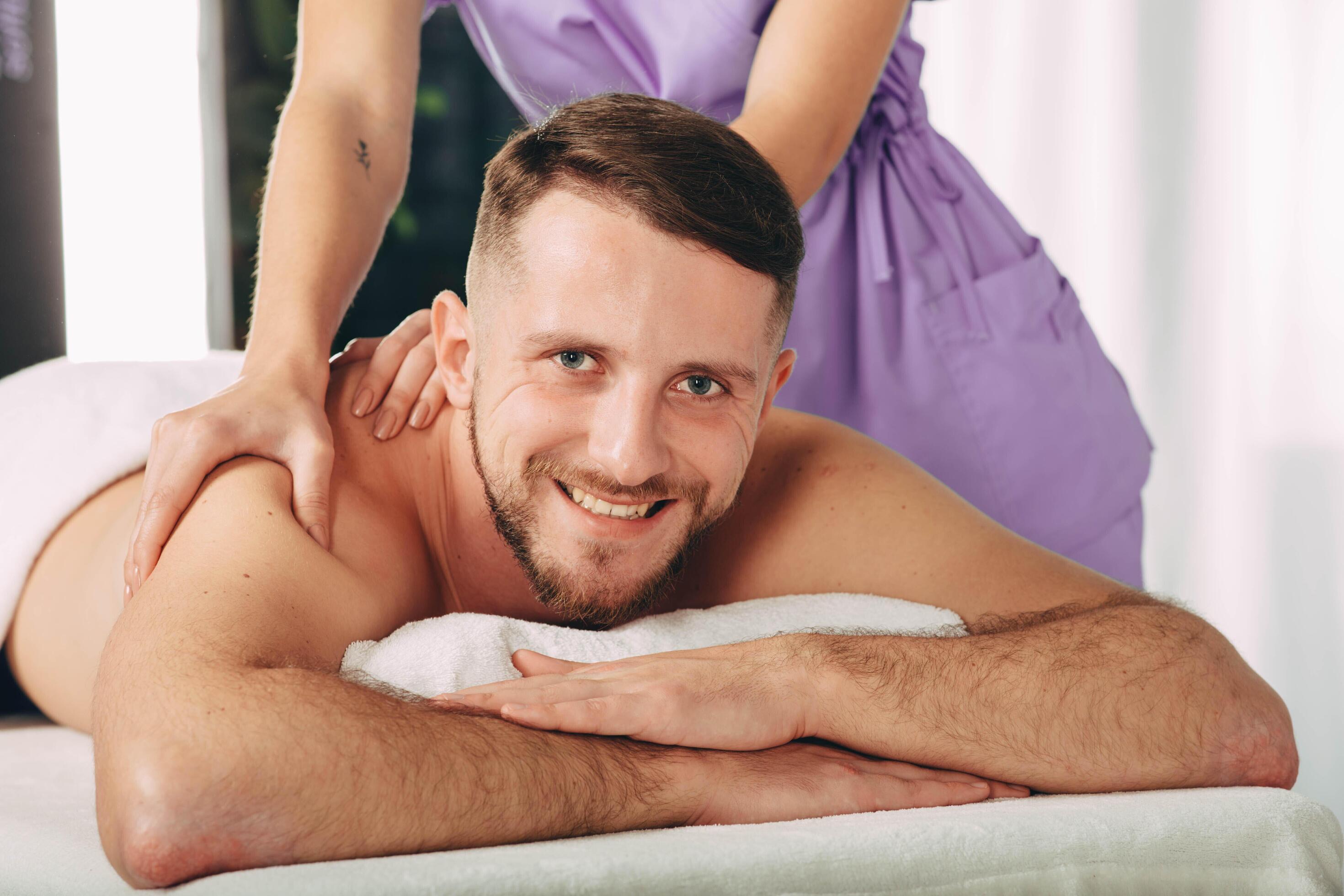 Castro Valley, CA - How Does Swedish Massage Help Reduce Stress and Tension?