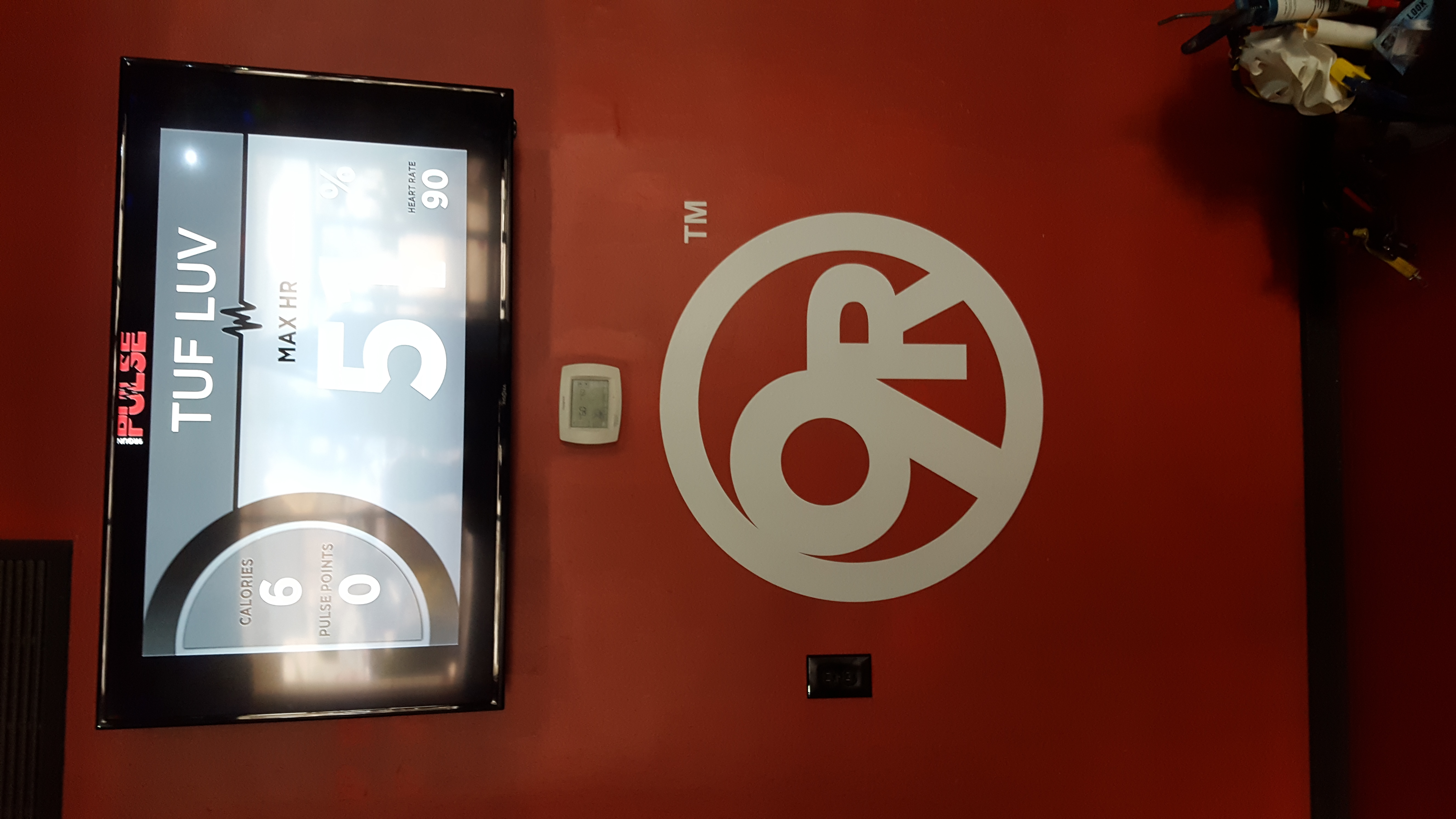 North Branford, CT - 9Round 30 Minute Kickbox Fitness Updated Their Signage