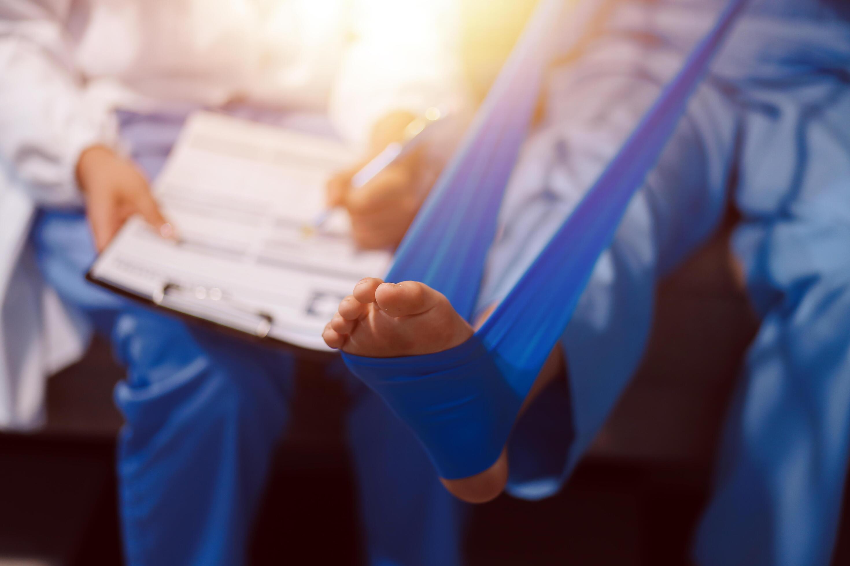 Chandler, AZ — How the Local Orthopedic Clinic Treats Rotator Cuff Injuries