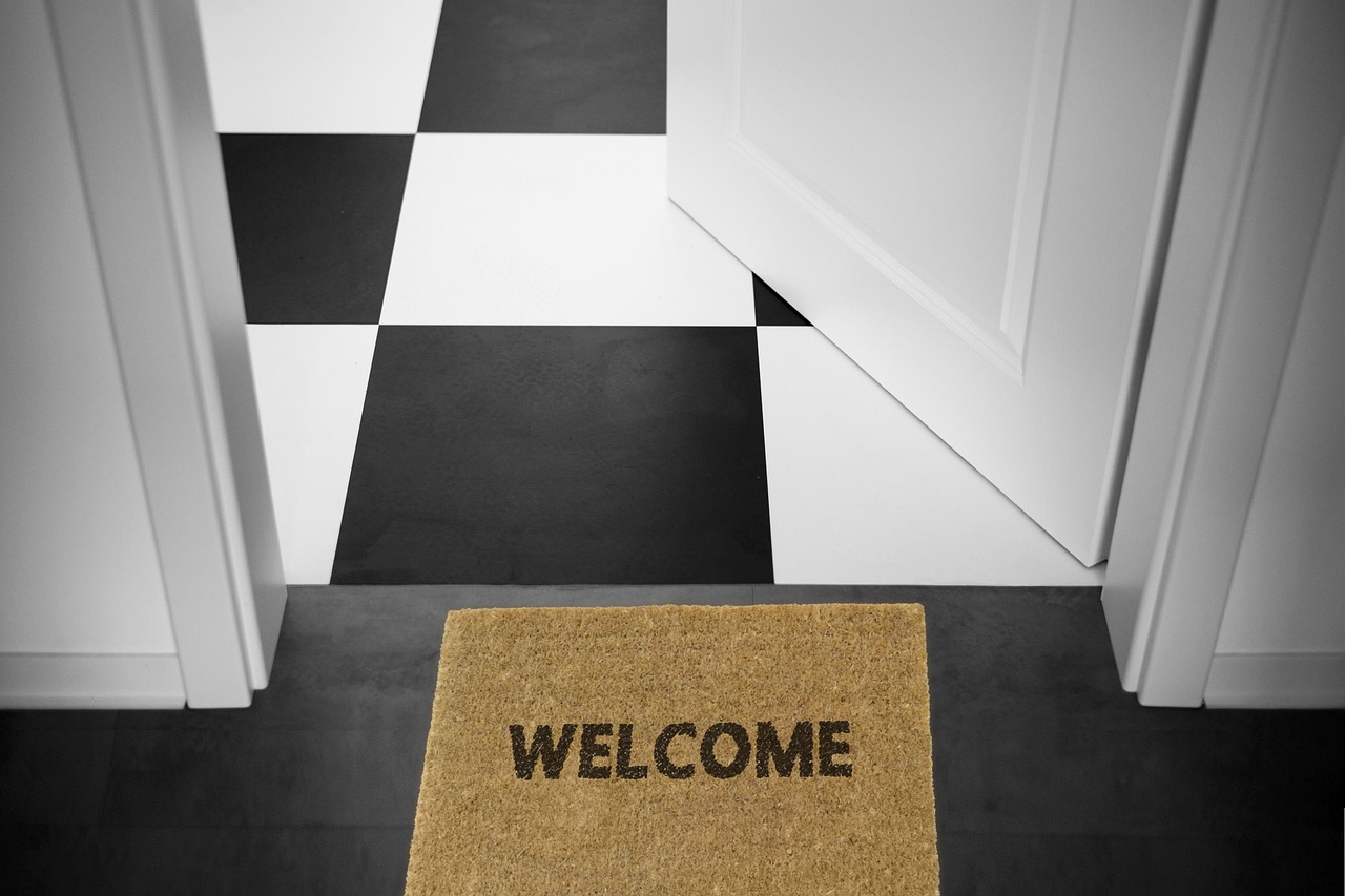Signs PDQ Discusses ADA Braille: Raster vs Photopolymer Engraved Signs