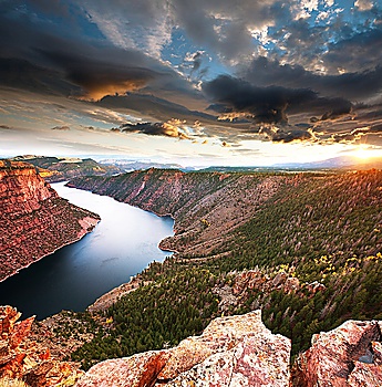Colorado Springs, CO – Custom Canvas Prints Complete Any Home