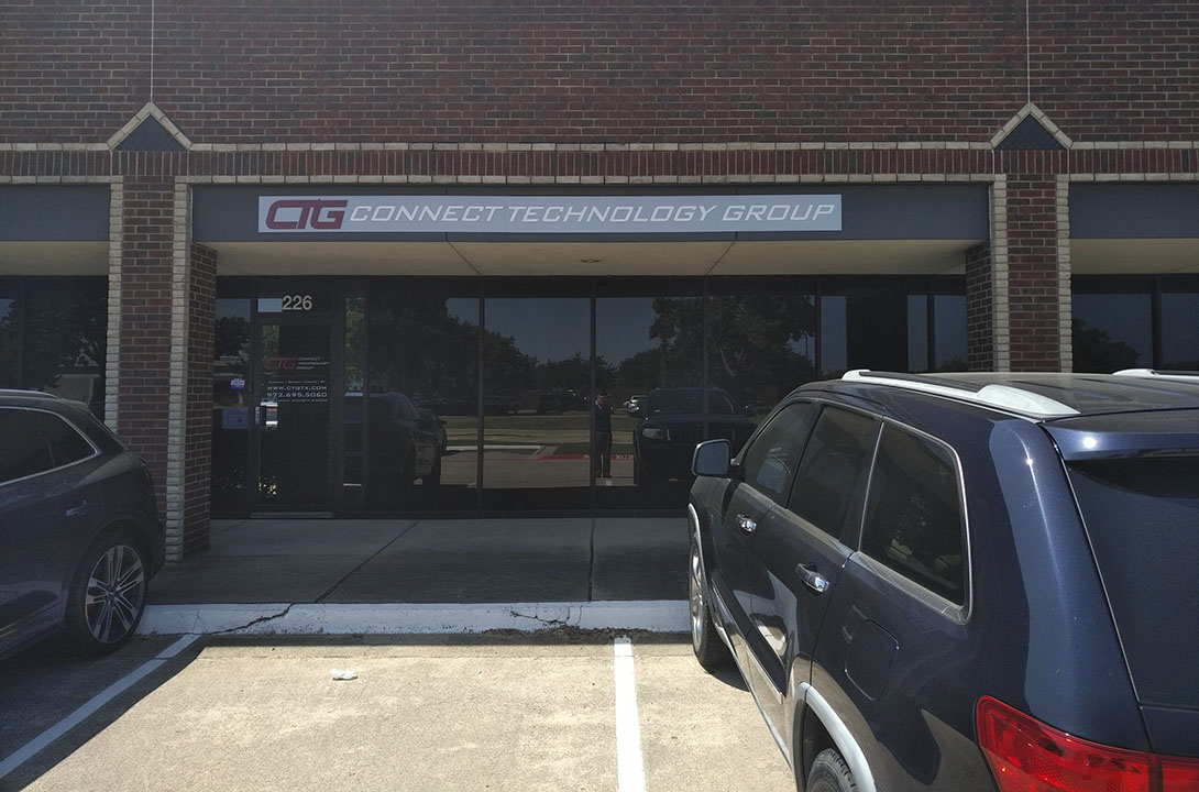 Outdoor building sign