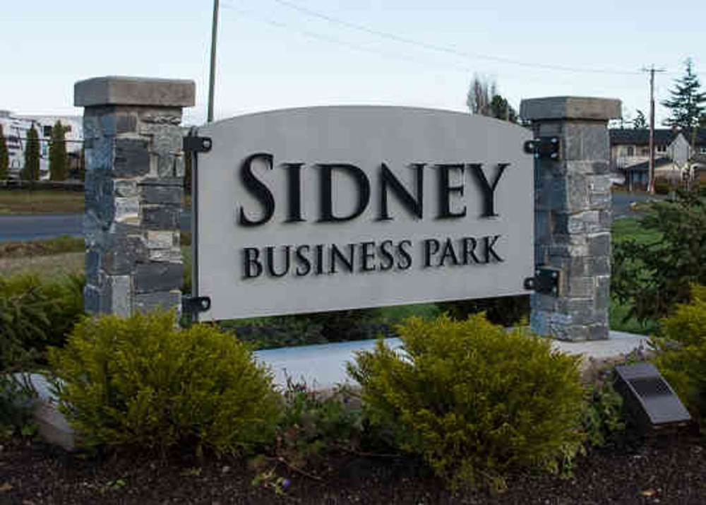 Danbury, CT - Monument Signs for Commercial Offices & Business Parks