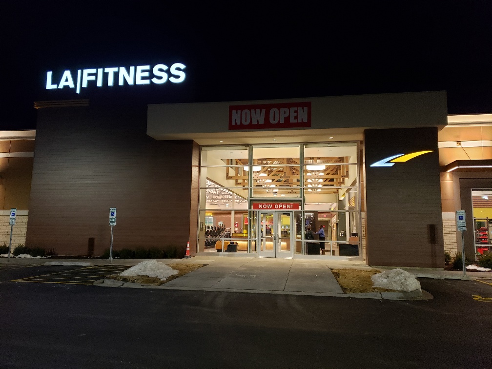 Temporary Alumigraphics "Now Open" Building Sign