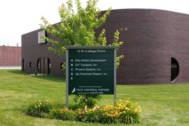 Post and panel Signs in Arlington Heights IL