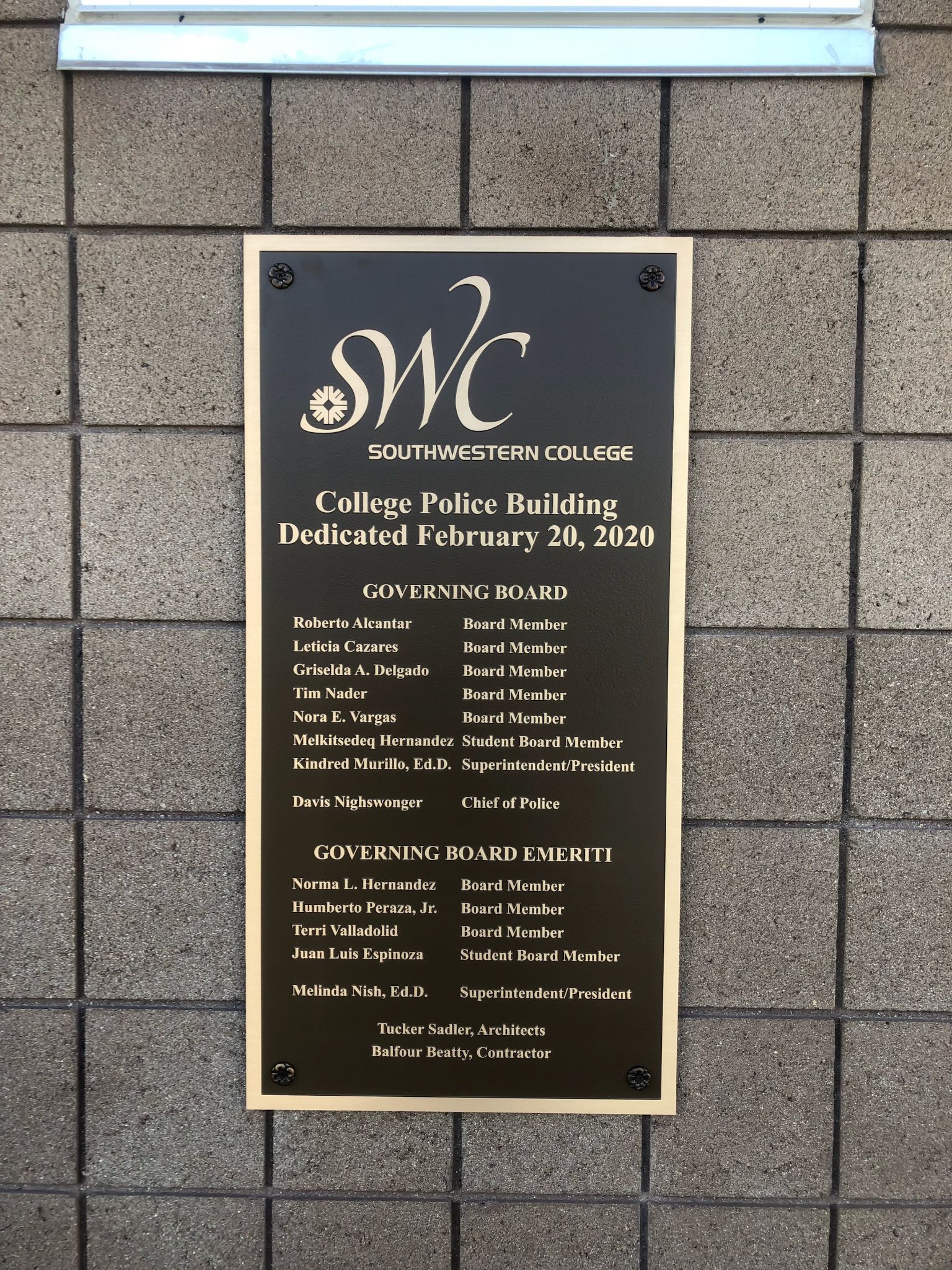 Top 5 Uses for Outdoor Bronze Plaques in San Diego
