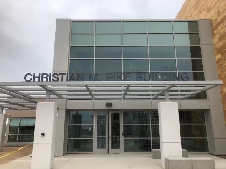  Combining 3D Letters and a Building Dedication Plaque in Southern California 