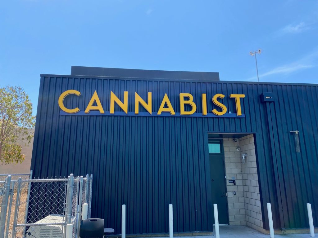 third party illuminated sign installation in San Diego CA