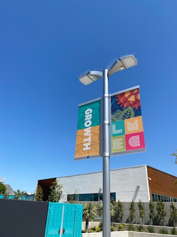 powder-coated aluminum pole banners