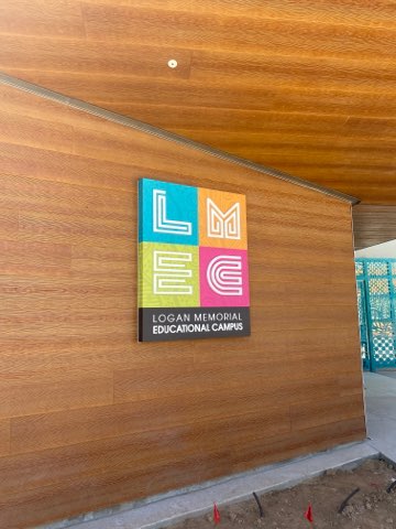building and office signs using powder-coated graphics in San Diego CA