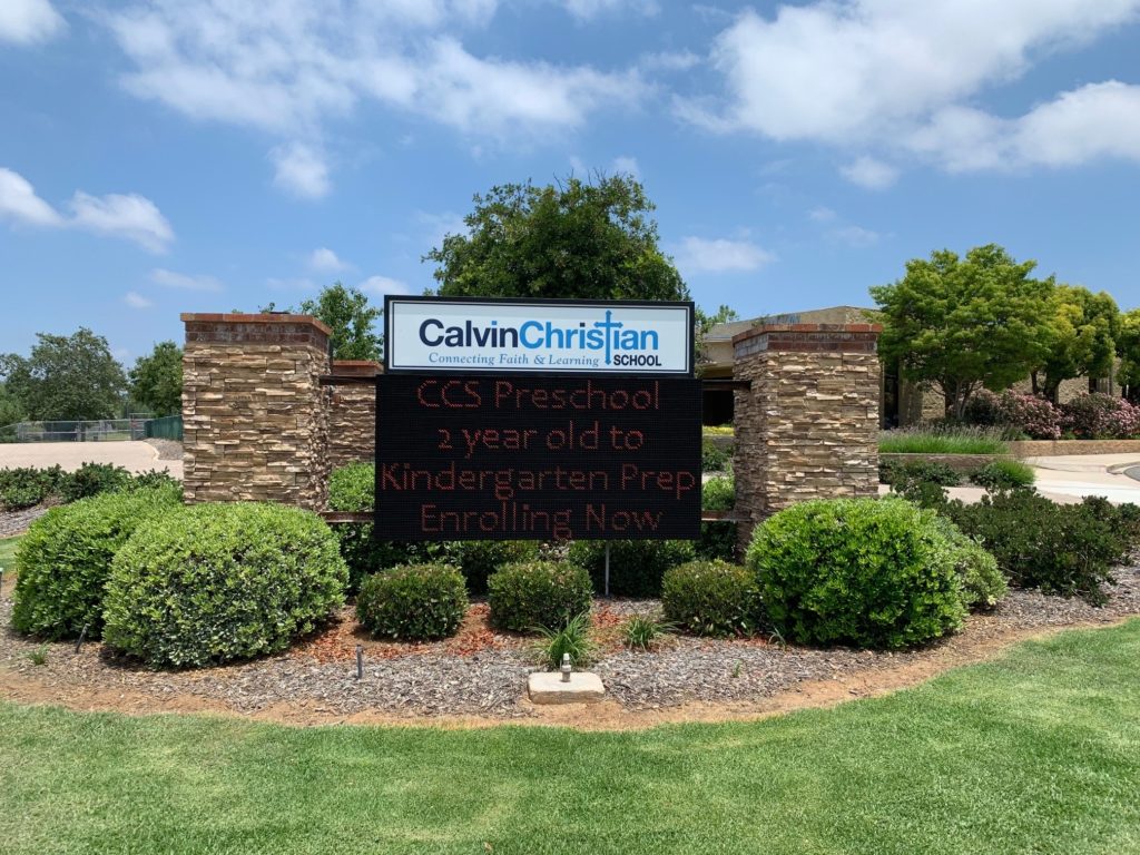 Changeable Message Marquee Signs for Schools in Escondido CA