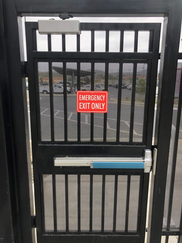 San Diego CA: Wayfinding Signs for College Campuses