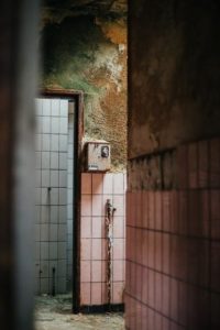 Molded wall