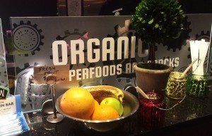 Each splash guard features another menu item. This one mentions organic superfoods and snacks.