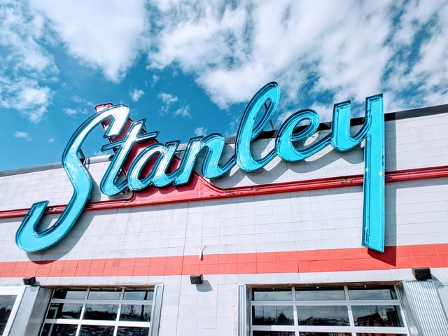 Cedar Park, TX - How to Make a Business Sign Stand Out in Busy Commercial Areas