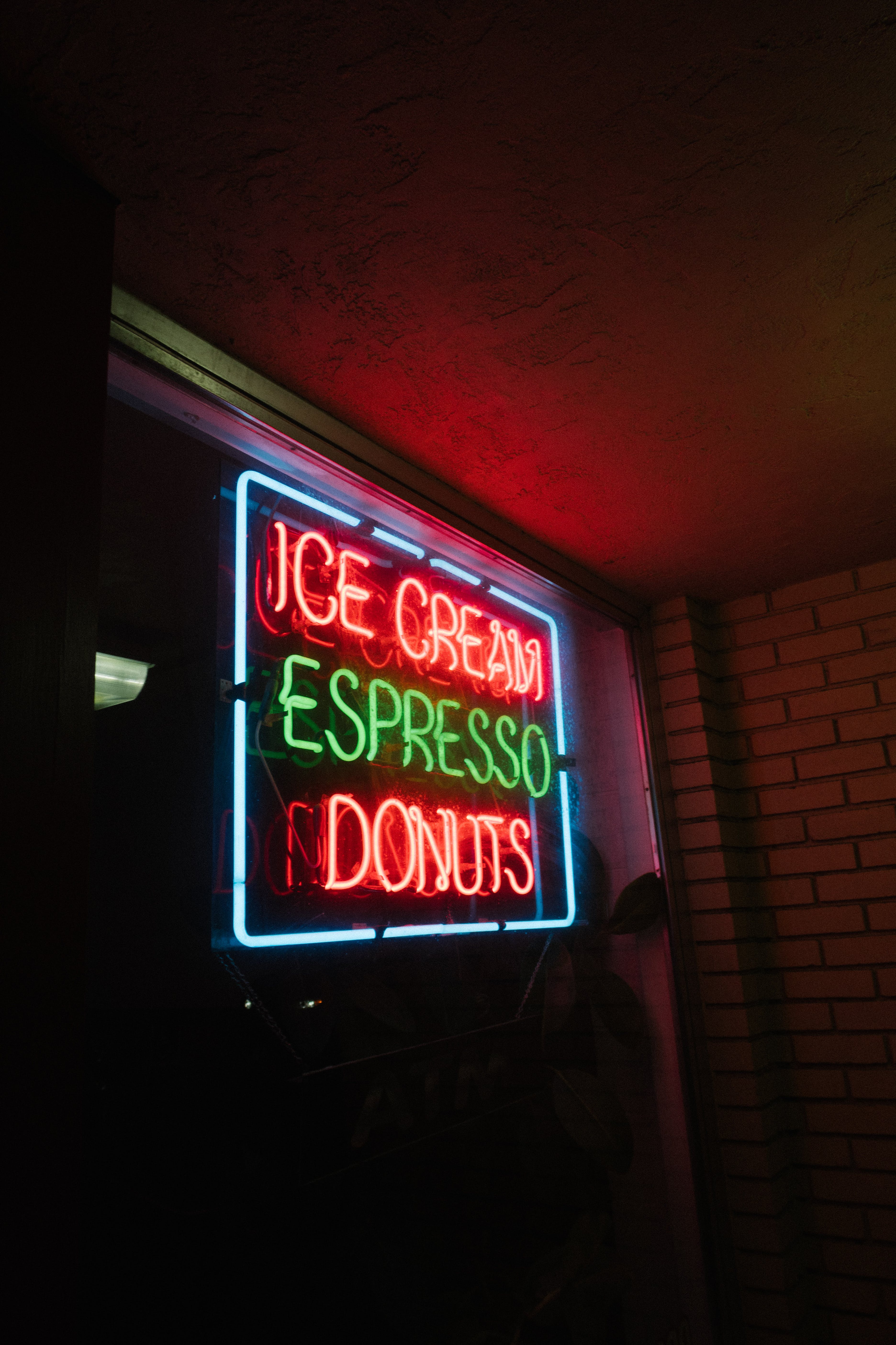 Georgetown, TX - Benefits of Custom LED Signs for Your Storefront | Signage News