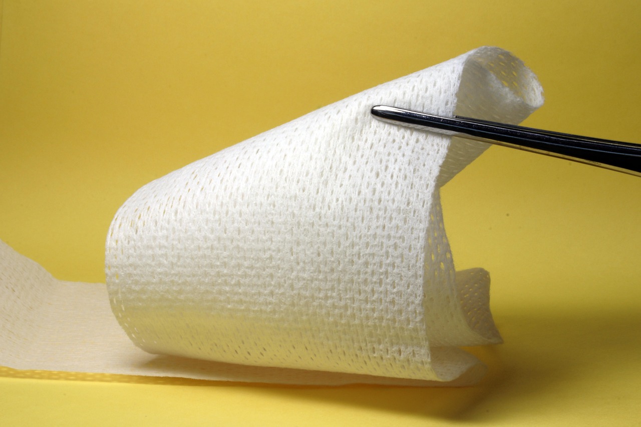 Phoenix, AZ - How Does an Orthopedic Clinic Treat Painful Rotator Cuff Injuries?