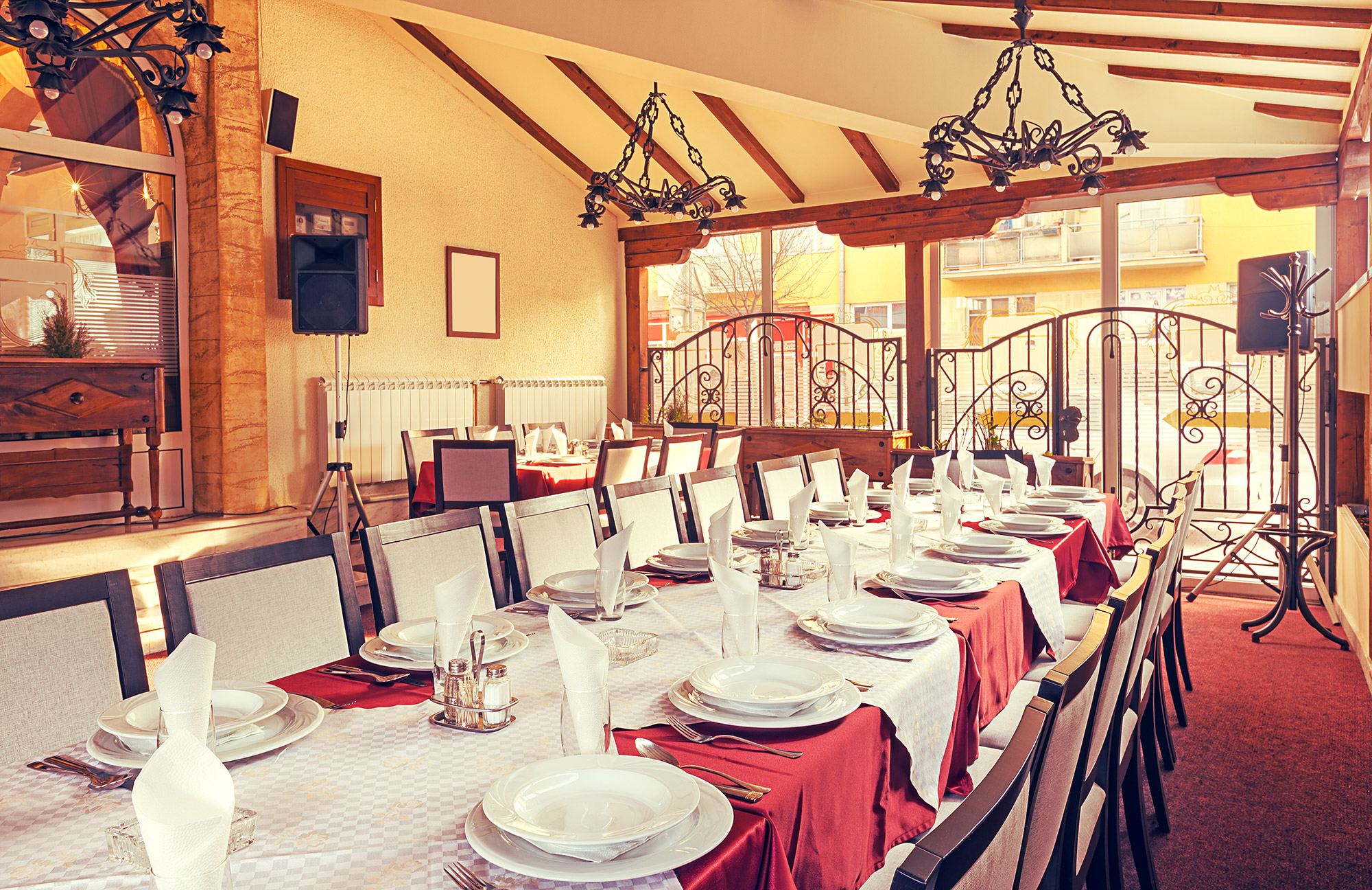 Plattsmouth, NE - Certified Business Coach Offers Sales Training for Restaurants