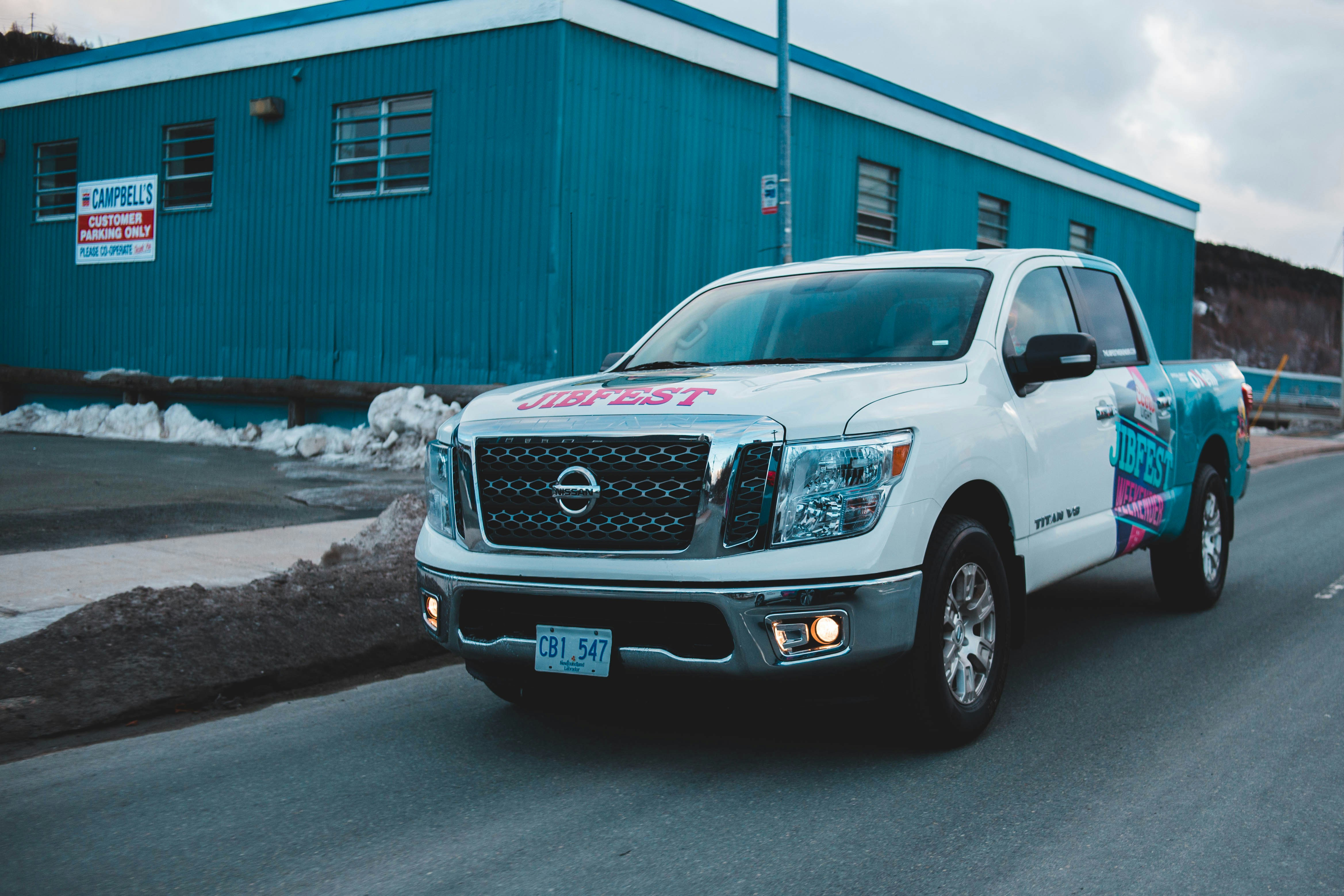 Grand Rapids, MI — What Makes Vehicle Wraps Better Than Traditional Signage?