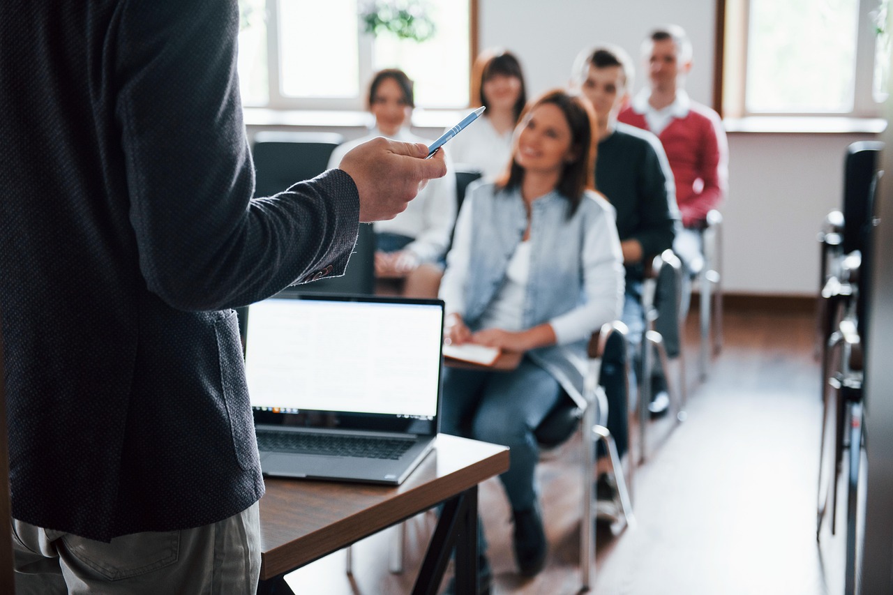Hayward, CA - Group Business Coaching Builds Stronger Local Leadership Teams