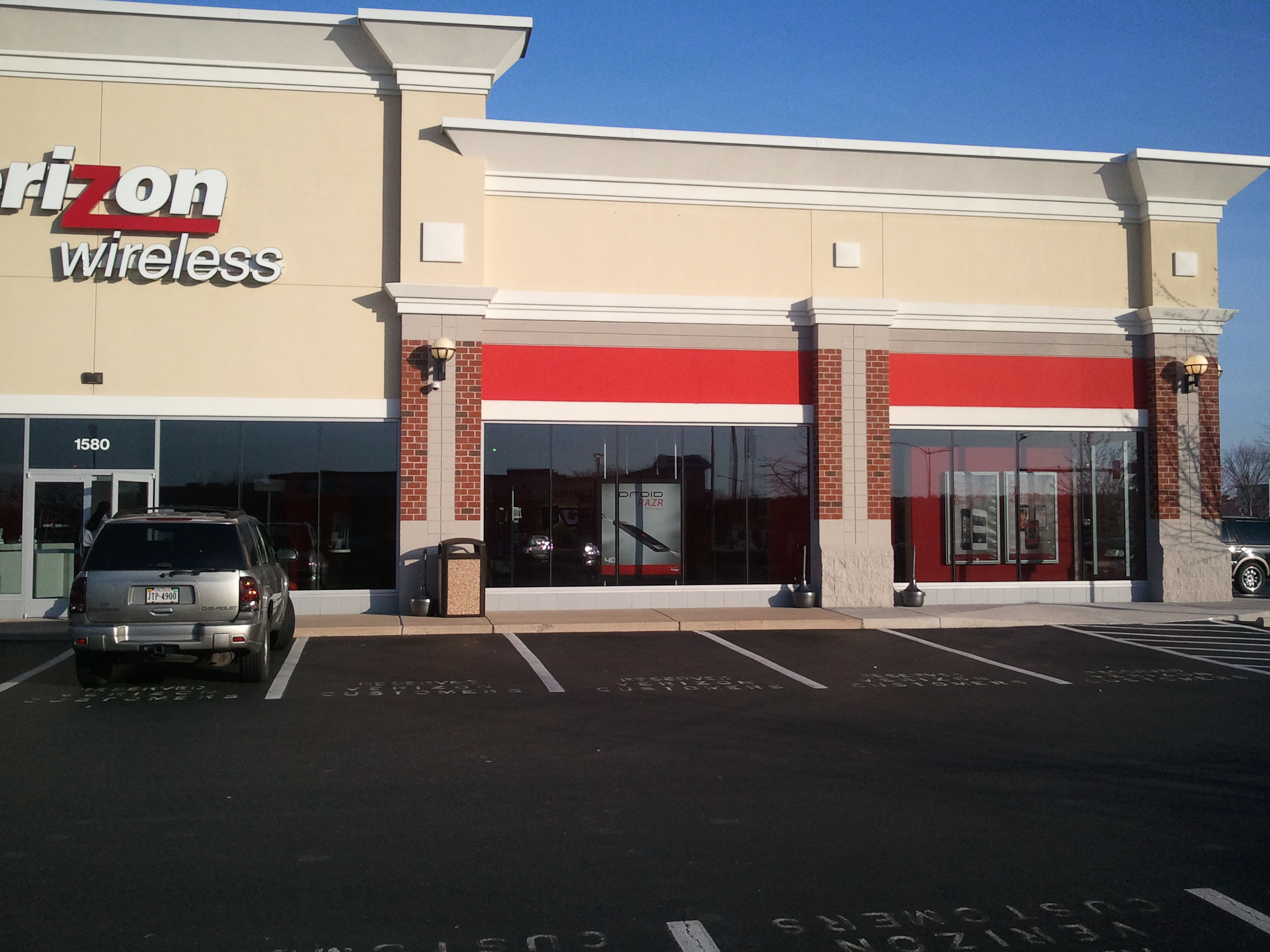 Commercial Window Tinting in Fredericksburg, VA for Verizon Wireless - Installed Suntek Ultravison 70