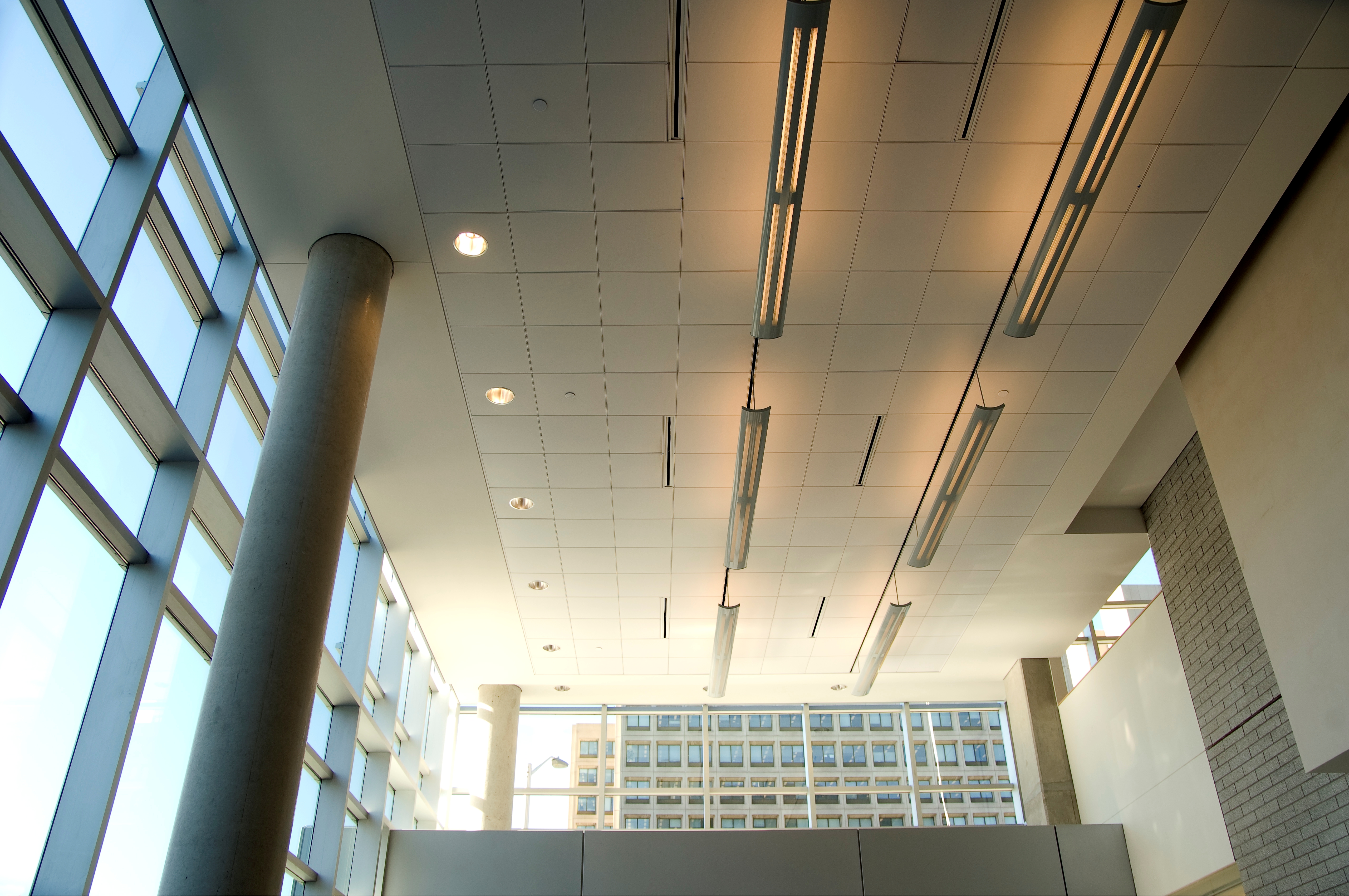 Houston, TX - Why Choose US LED for Commercial LED Lighting Solutions?