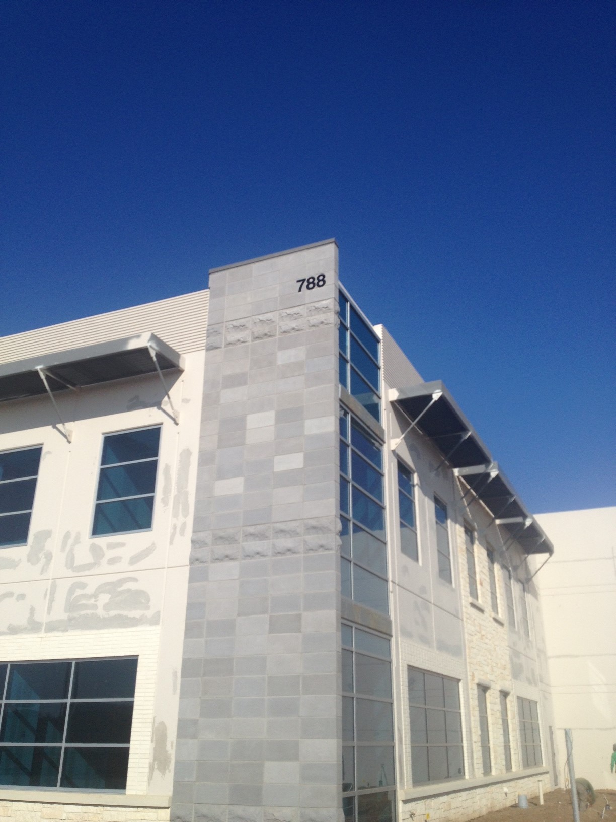 architectural-signs-building-numbers-Wisenbaker-Coppell-TX