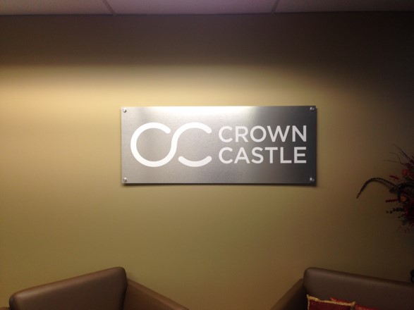 lobby-sign-crown-castle