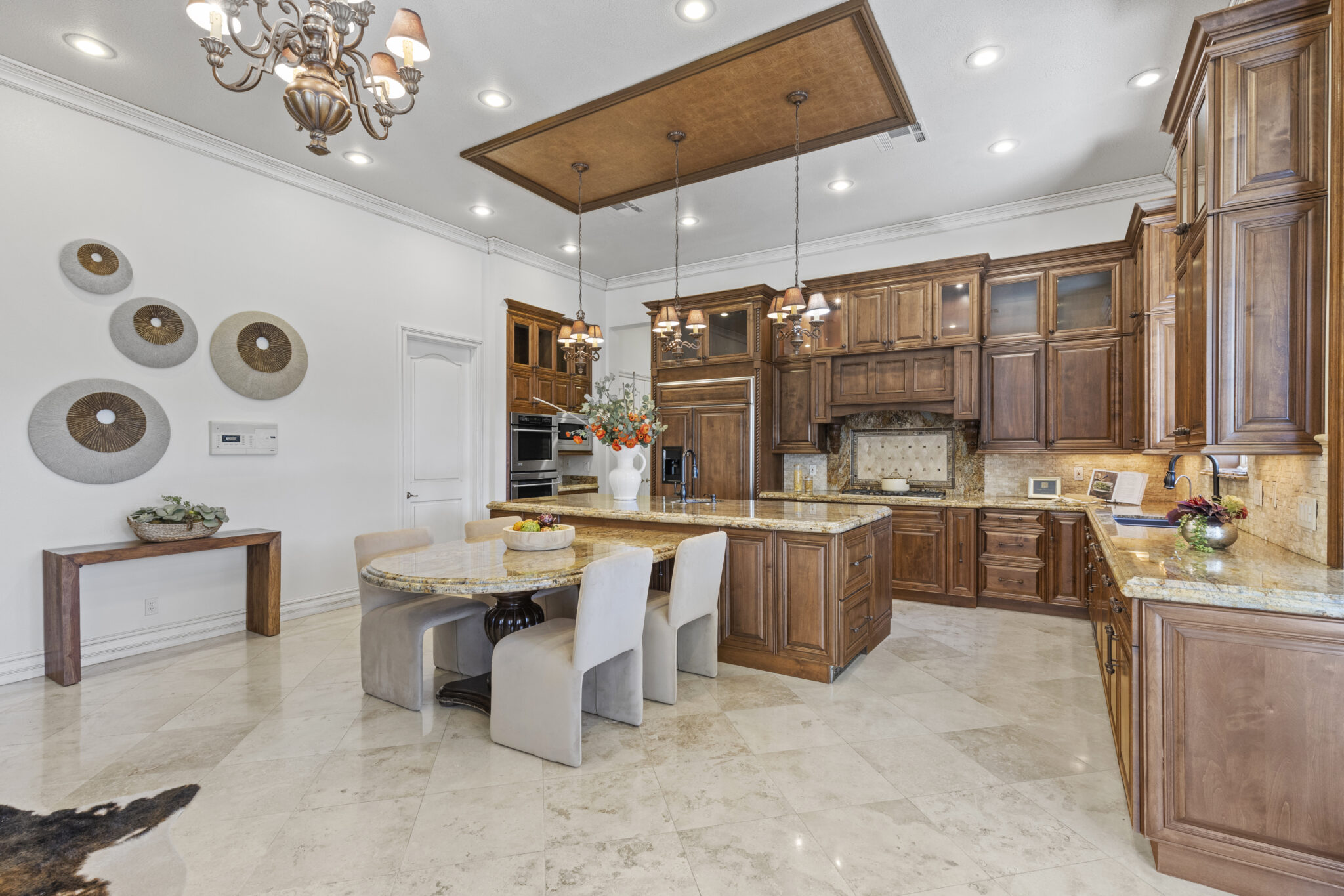 Las Vegas, NV - Local Home Stagers Specializing in Open-Concept Kitchens