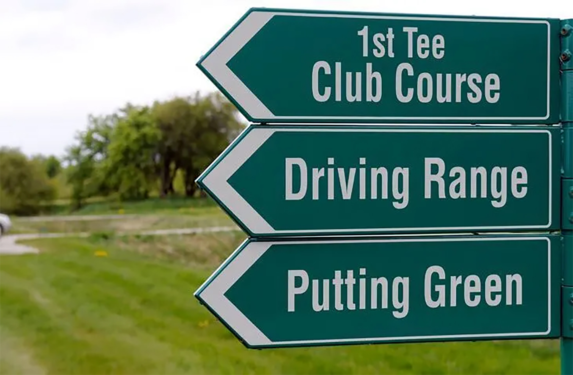 Frisco, TX - Our Sign Company Offers Custom Wayfinding Signs for Golf Courses
