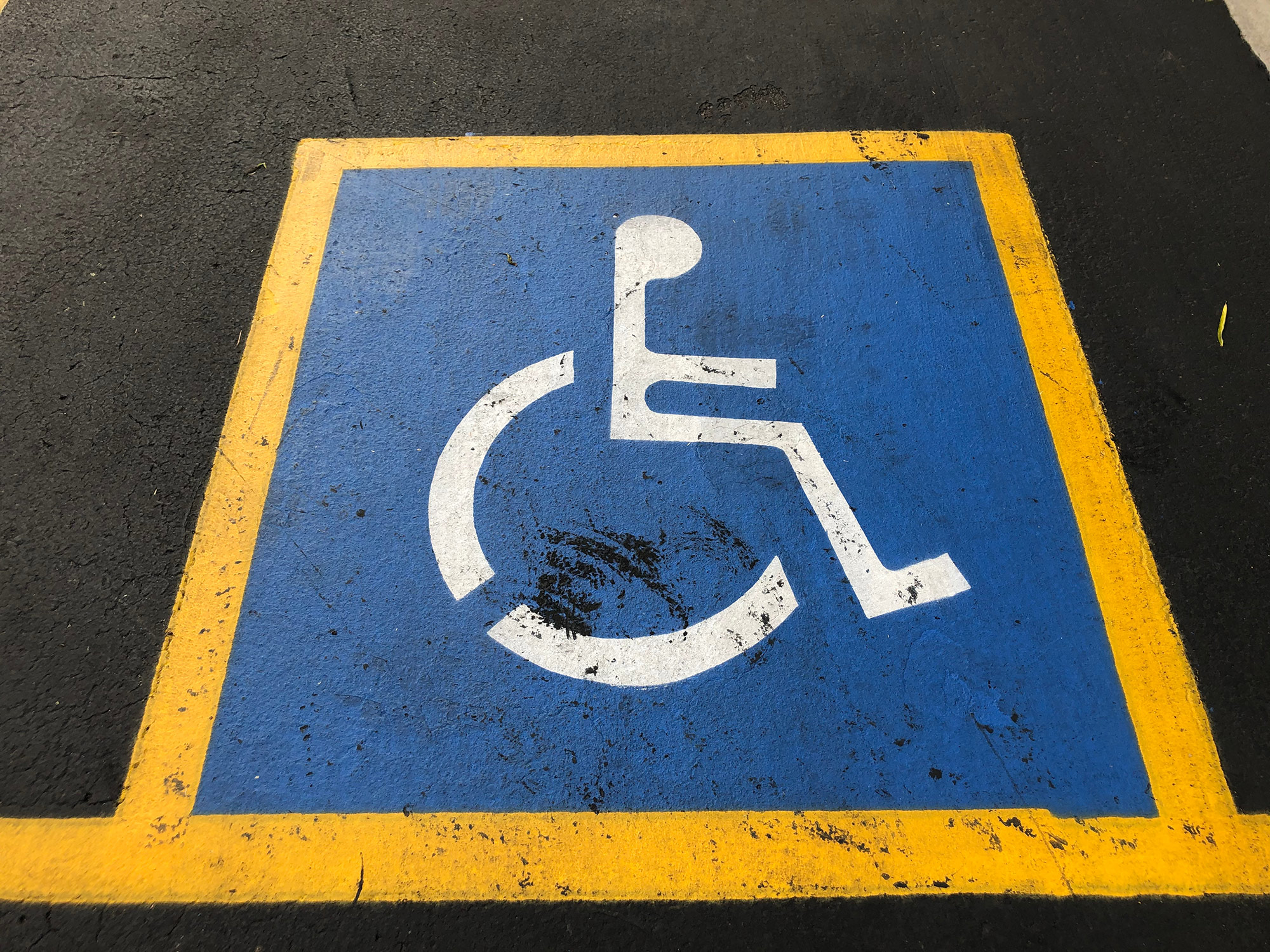 Plano, TX - Types of Custom ADA Signs for Hospitals from a Sign Company