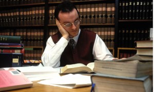 Law-student-studying-007