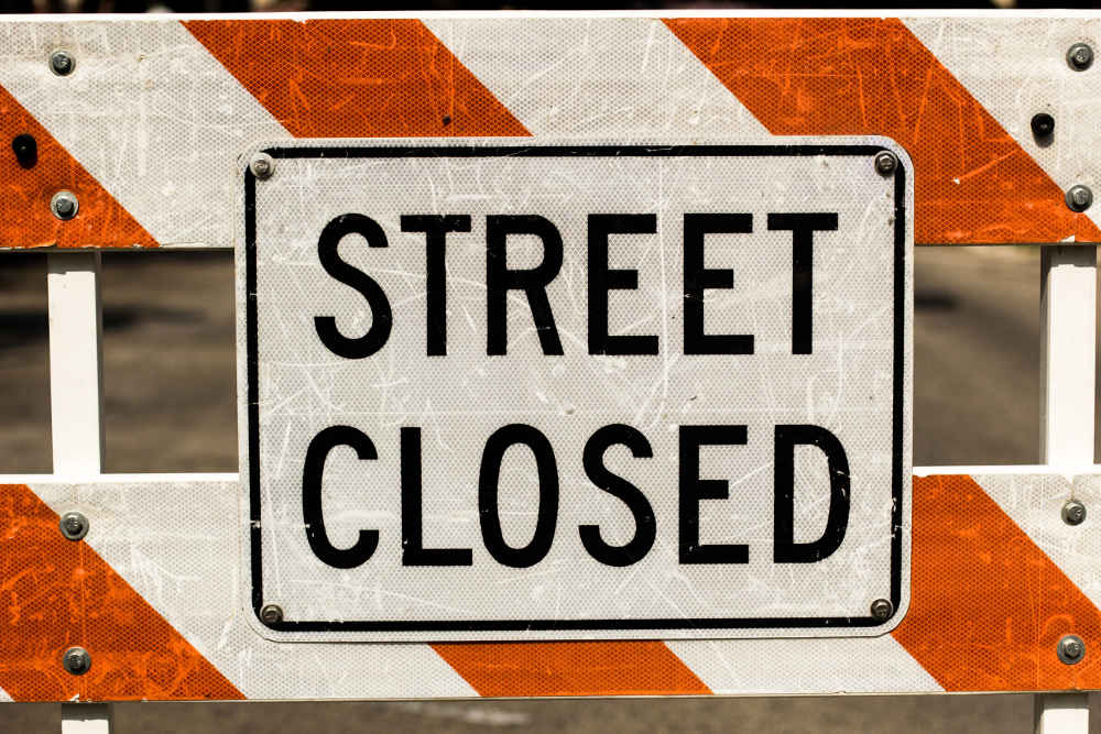 Lindon, UT - We Make Custom, Durable Portable Signs for Construction Sites