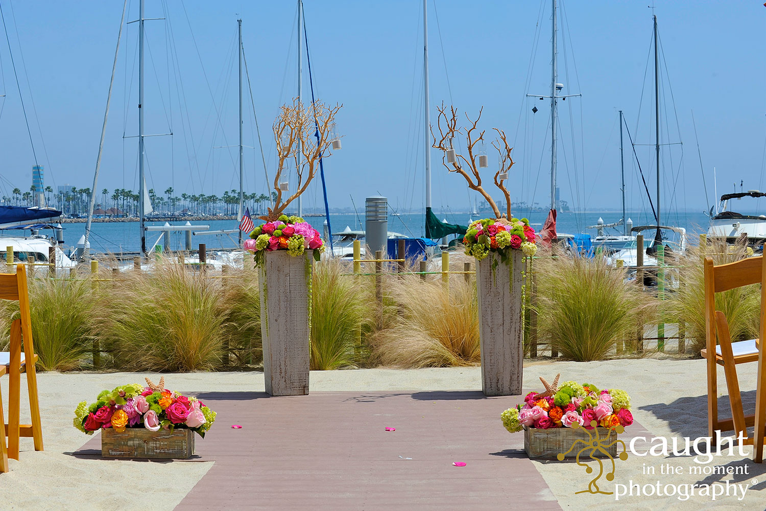 Recent Wedding Open House at the Hotel Maya in Long Beach, CA included two favorite local wedding professionals Bella Fiore and Caught in the Moment Photography