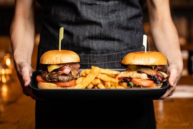 Los Angeles, CA- In LA County? Try Our Roast Beef & Crispy Chicken Sandwich Shop