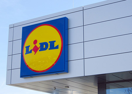 Manassas, VA – Looking for Custom Business Signage? Try Acrylic Signs!