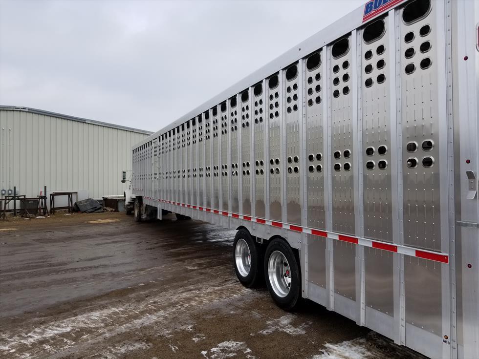 livestock semi trailer for sale