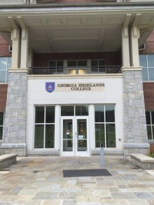 College Seal Dimensional Letters