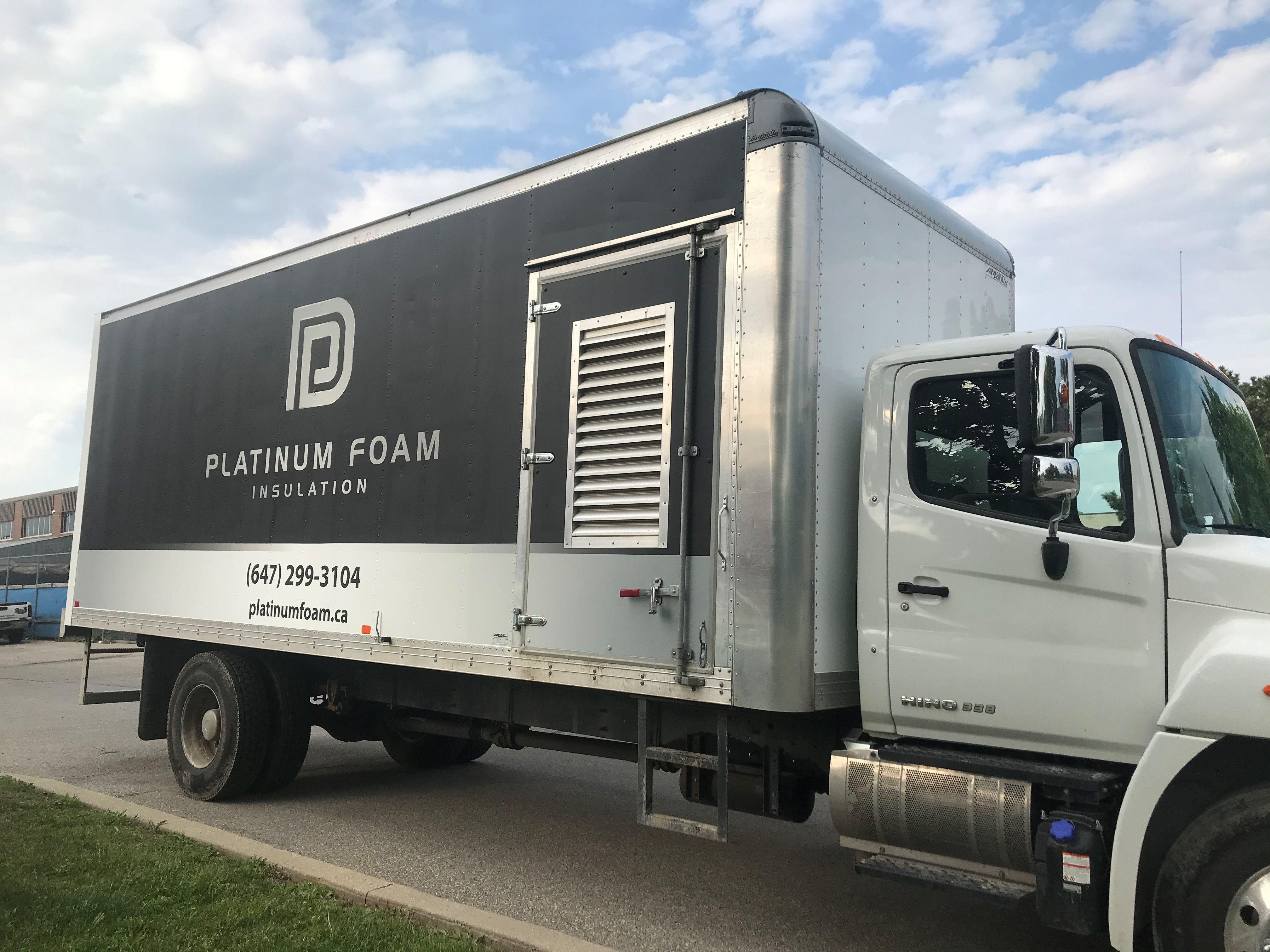 Markham, ON - Tips for vehicle wraps and graphics for your car or truck wrap