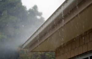 Unblock Storm Gutters and Drains