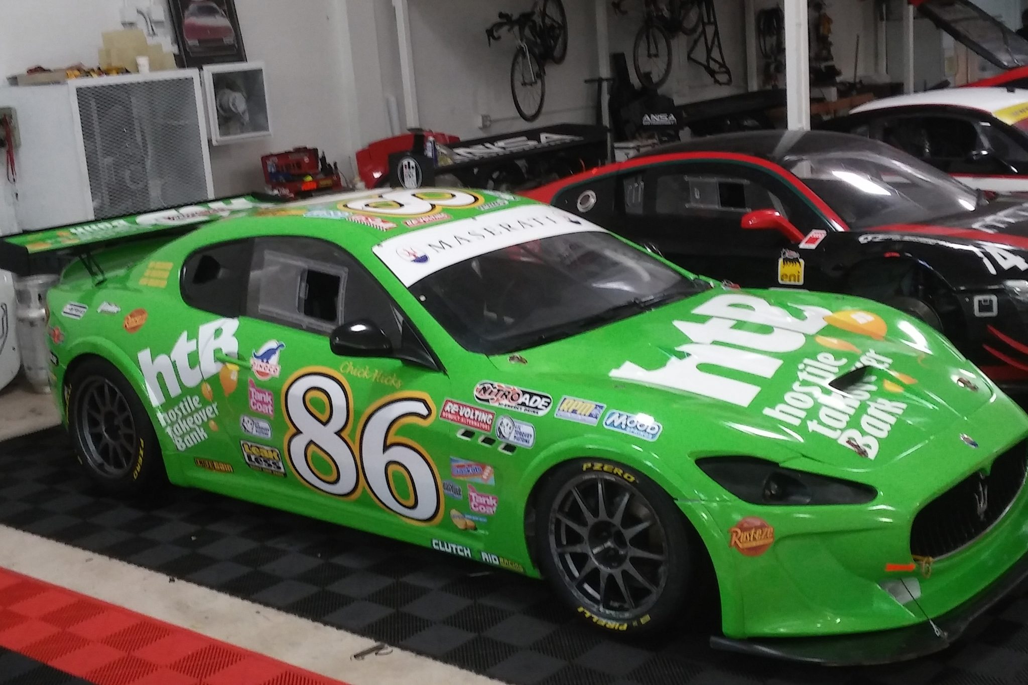 Dade and Broward Counties, FL – Mobile Marketing with Vehicle Wraps, Vehicle Signs, and Fleet Graphics