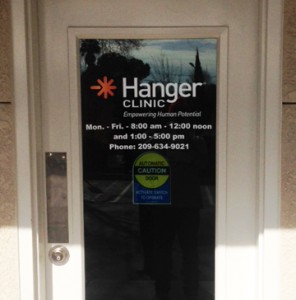 hanger2