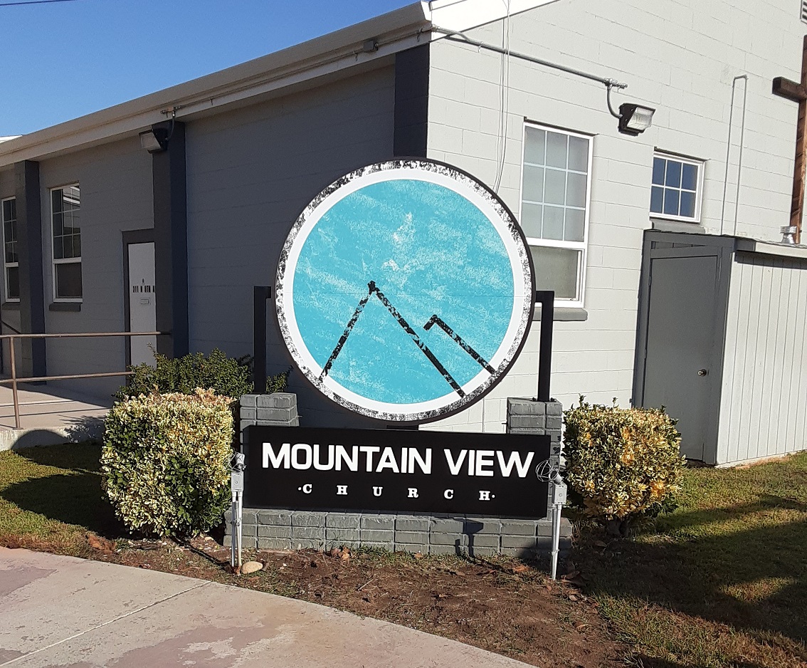 Oakdale, CA – Local Full Service Sign Business: Monument Signs for Branding