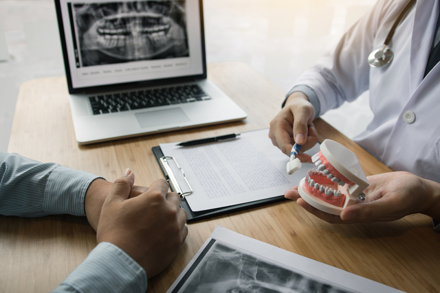 Mahwah, NJ - Business Coach Offers Operations Training for Dental Clinics