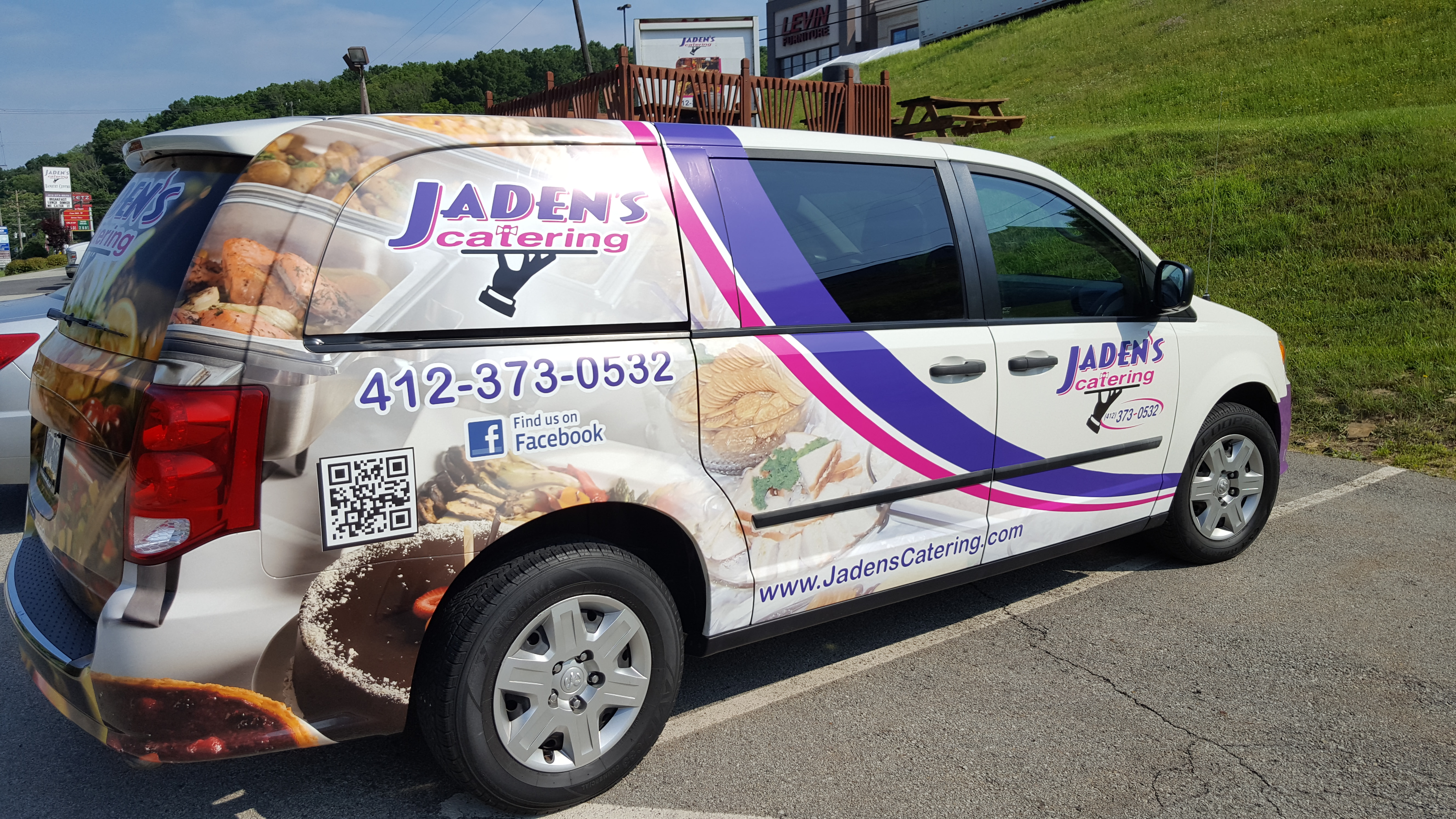 Monroeville, PA – Bringing in the Business with Custom Vehicle Wrap for Jaden’s Catering