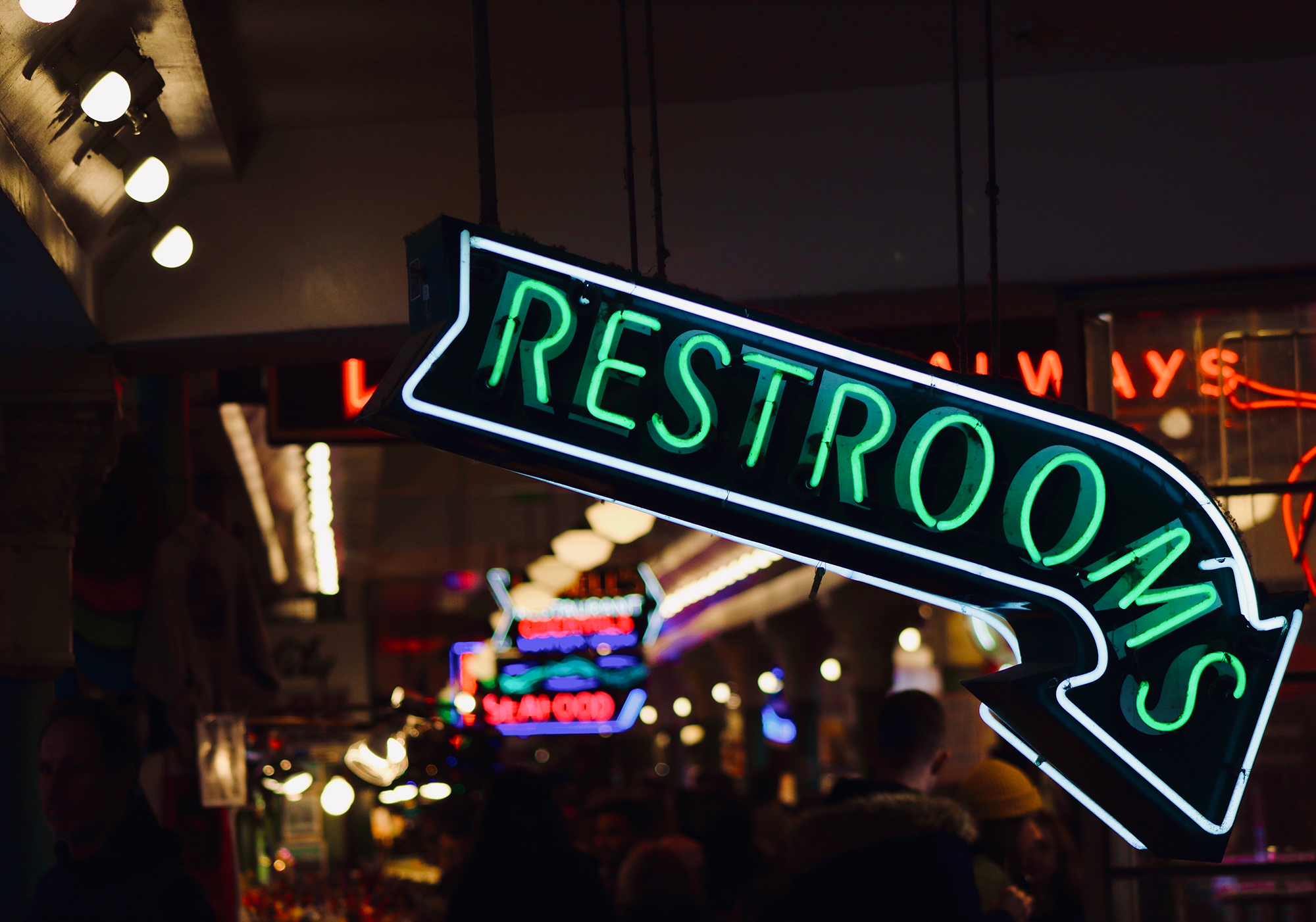 Fishers, IN – Types of Illuminated Signs: Digital, Neon, Fluorescent, & More
